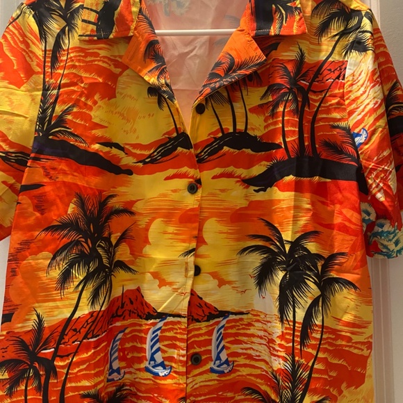 New Without Tag Men’s Hawaiian Shirt Size L - Picture 3 of 4